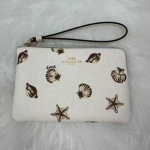 Coach Corner Zip Wristlet With Shell Print In Canvas/Gold/Chalk Multi CBP23 NWT - Picture 1 of 5